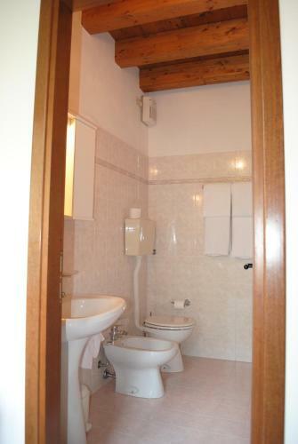 Hotel Tiziana Garn�