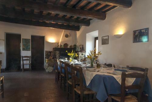 Agroturismo La Rocca Delle Pigne