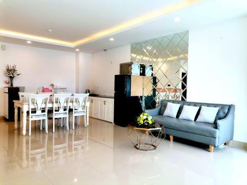 Hostal Ph�ng Gi??ng ?�i Trong C?n H? 2pn