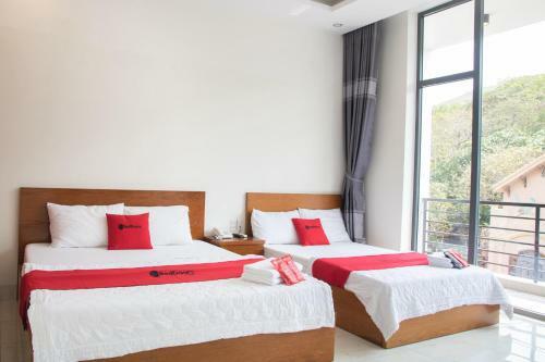 Reddoorz H'hen Hotel