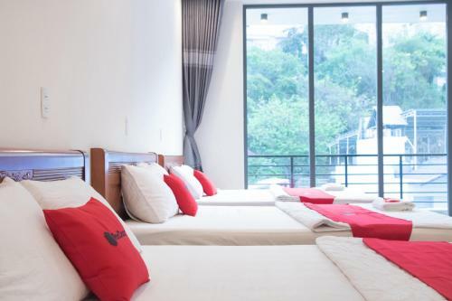 Reddoorz H'hen Hotel