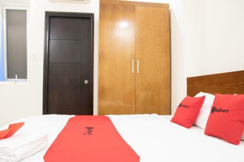 Reddoorz H'hen Hotel