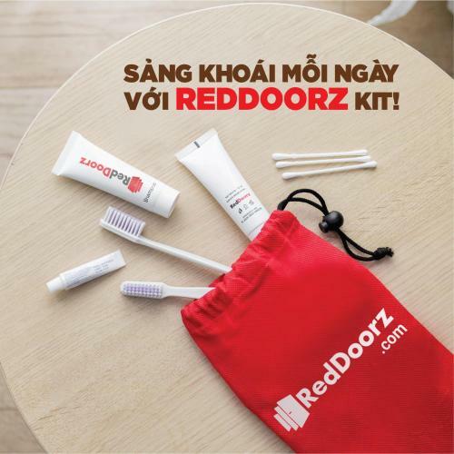 Reddoorz H'hen Hotel