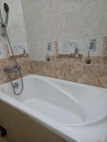 C�t Hotel V?ng T�u