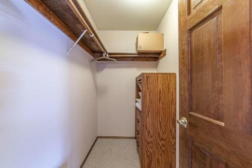 #480 - Pet-friendly, Family-friendly Mountain Condo
