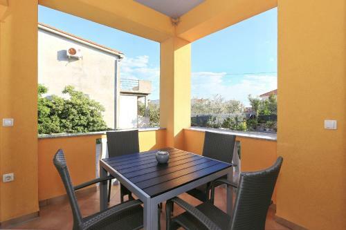 New! Apartment Gabriella 4+2, Privlaka