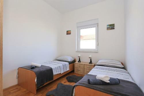 New! Apartment Gabriella 4+2, Privlaka