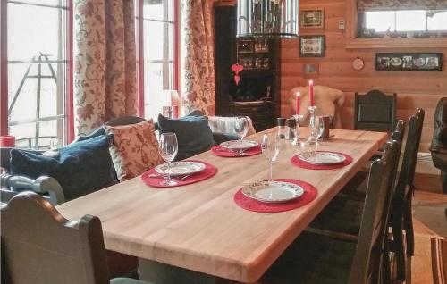 Three-bedroom Holiday Home In Rauland