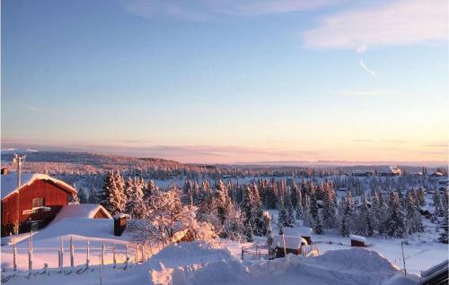 Three-bedroom Apartment In Sjusjoen