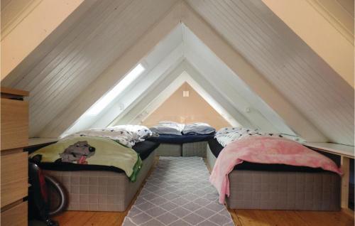 One-bedroom Holiday Home In Sogne