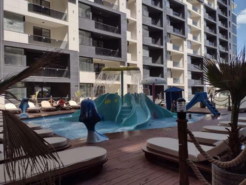 Ray Apartment - Mamaia Nord Beachfront