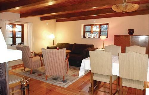 Two-bedroom Holiday Home In Lovestad