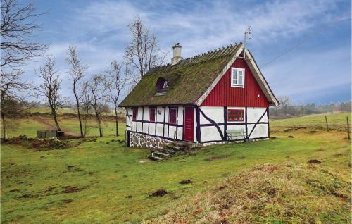 Two-bedroom Holiday Home In Lovestad
