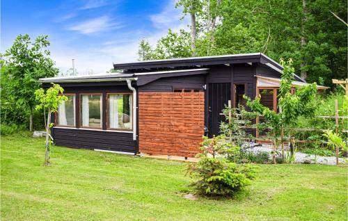 Stunning Home In L�ttorp With Wifi