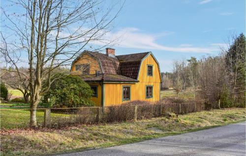 Stunning Home In M�rrum With Wifi And 3 Bedrooms