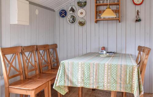 Beautiful Home In M�rbyl�nga With 3 Bedrooms