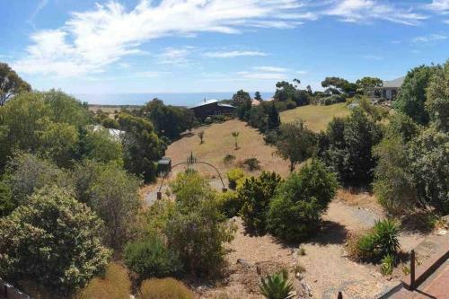 Seaview House, Sleeps 6, 3 Bedroom, Ocean Views