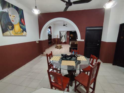 Casa Centro, Alado Del Cenote Zaci