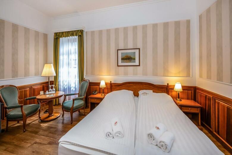 Kast�lyhotel Sasv�r Resort