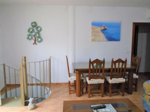 Apartamento Piso Centro De Carboneras