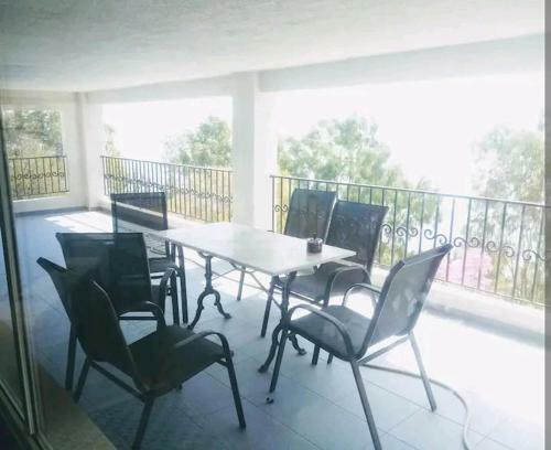 A House For 6 At Vromolithos Colorful