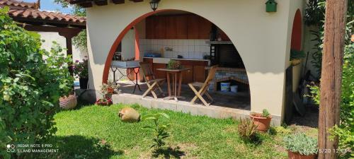 Liland Summer Cottage Lefkandi