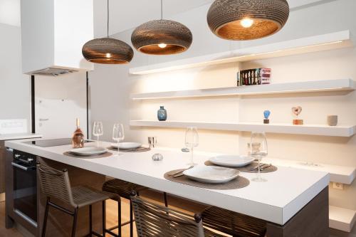 Blue Avra Apartment (near The Beach)