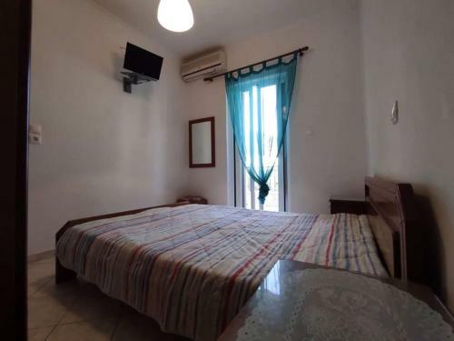 Basilis Room
