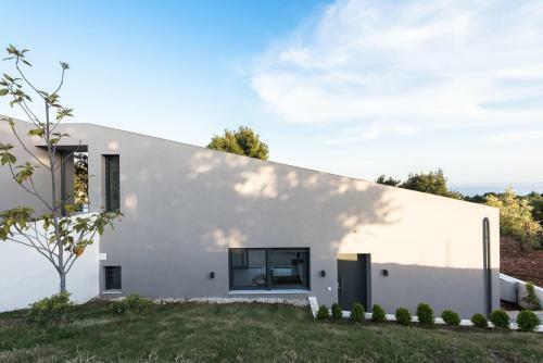 #luxlikehome Theeta Villas Elia