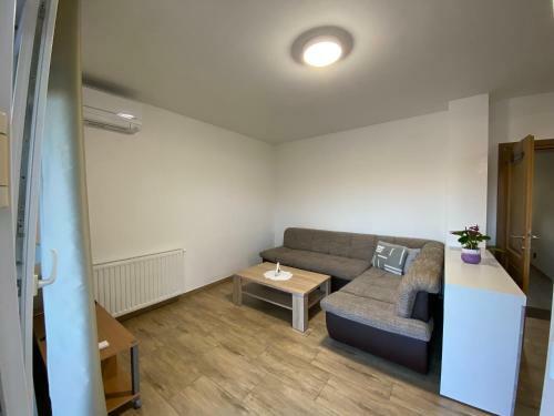 Kraljevi? Apartments
