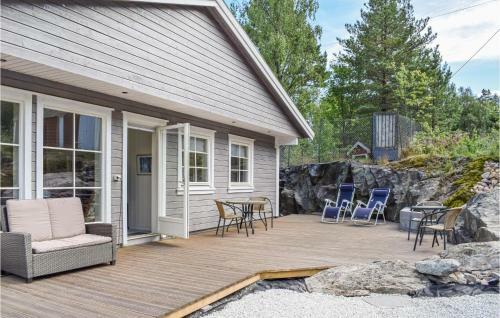 Beautiful Home In Tvedestrand With 4 Bedrooms