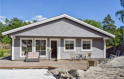 Beautiful Home In Tvedestrand With 4 Bedrooms