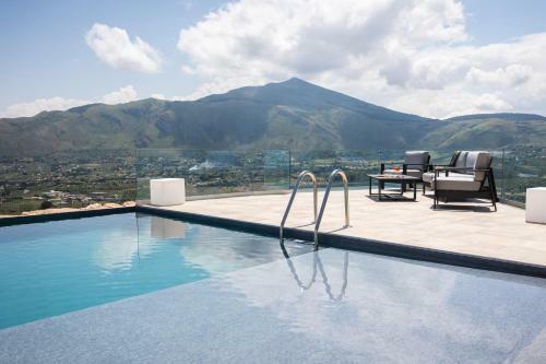 Strepitosa Villa Vista Mare E Piscina A Sarmuci