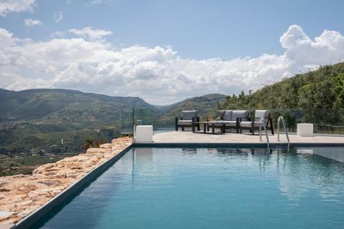 Strepitosa Villa Vista Mare E Piscina A Sarmuci