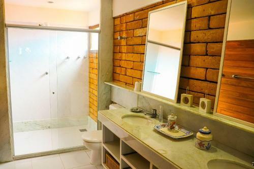 Qavi - Casa Moderna Beira-mar Em #jacum�