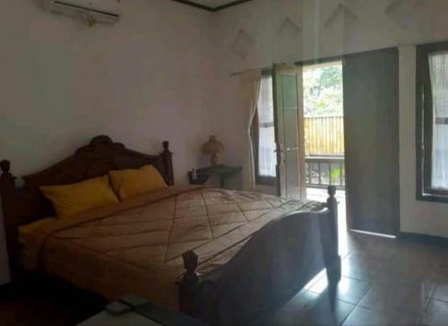 Hostal Mimpi Manis Guest House