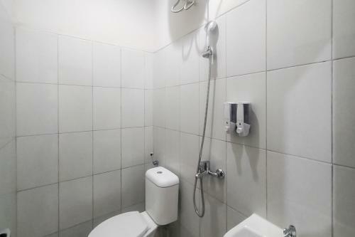 Urbanview Hotel Syariah Dj Gading Serpong