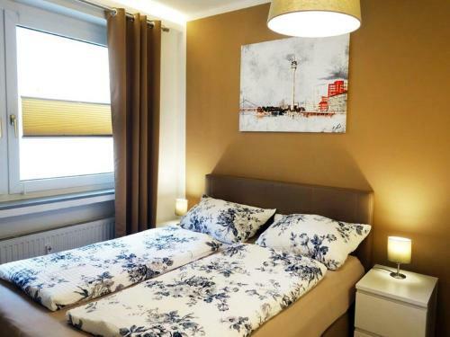 Inviting Apartment In D�sseldorf With Parking