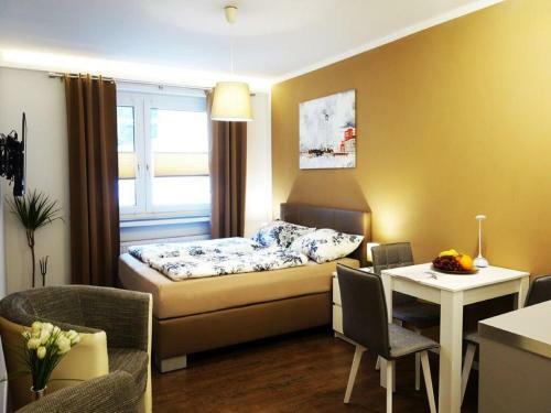 Inviting Apartment In D�sseldorf With Parking