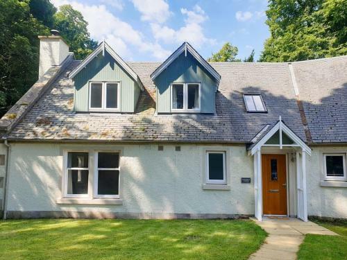 Mulberry Lodge At Carberry Tower Estate