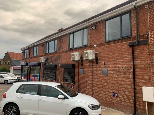 Modern Serviced Apartment - Near City Centre