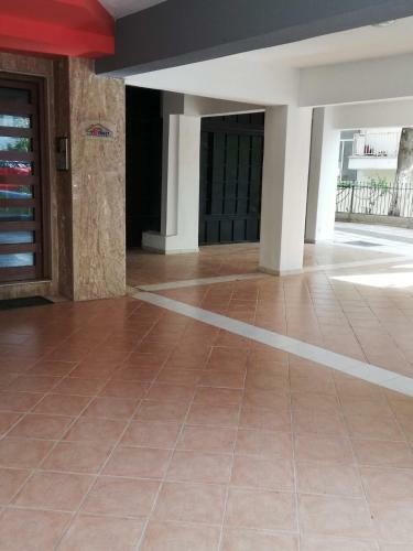 Apartment By The Beach - Nei Epivates