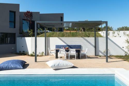 #luxlikehome Theeta Villas Thalassa