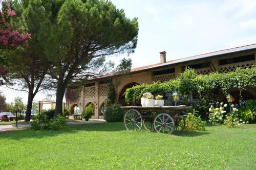 Agroturismo Agriturismo Isola Augusta