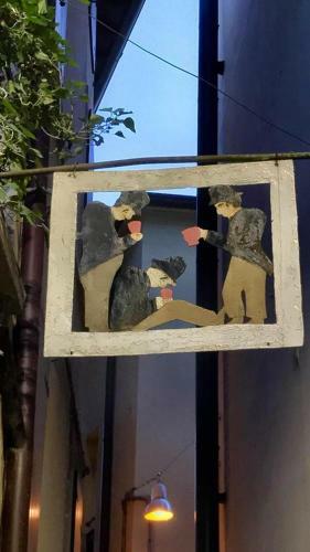 Hotel Garn� Bartabel