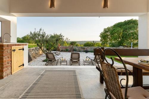 Holiday Home - Villa Thorak