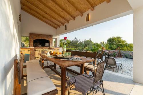 Holiday Home - Villa Thorak