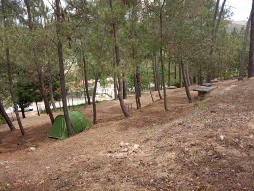 Parque De Campismo Da Barragem Do Vilar