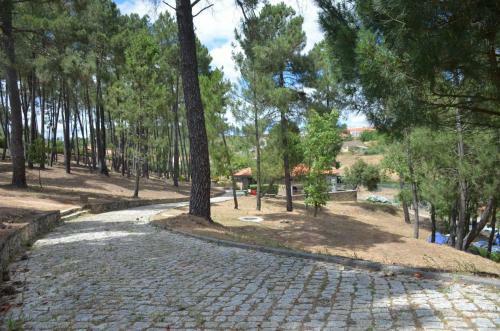 Parque De Campismo Da Barragem Do Vilar