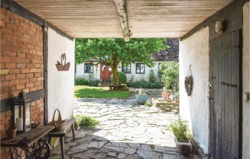 Amazing Home In Simrishamn W/ Wifi And 2 Bedrooms
